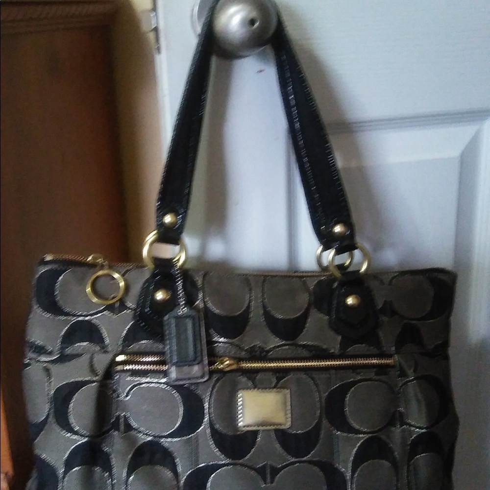 Coach - Picture 2 of 2